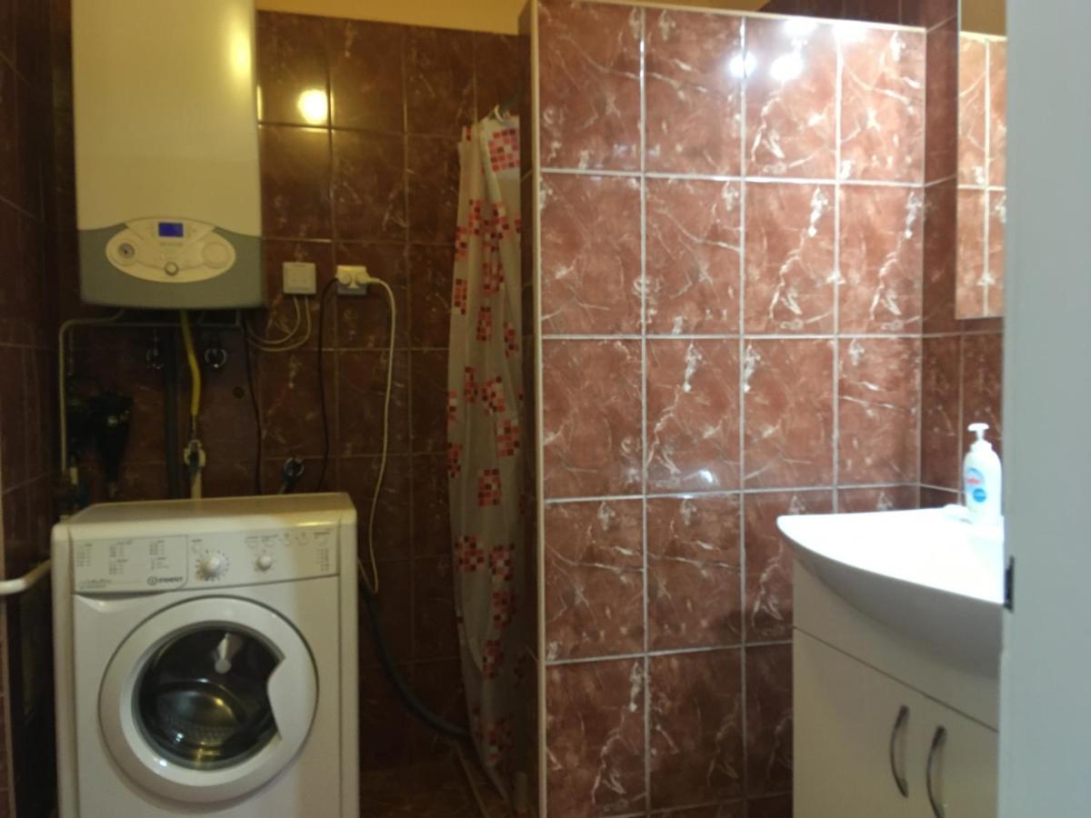 Honved Apartmanhaz Balatonlelle Exterior photo